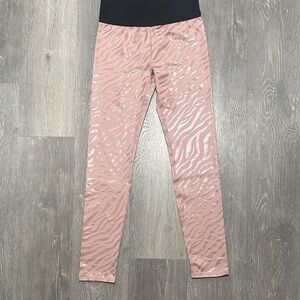 NWOT Tahari Sport Women Active Elastic Band Zebra Print Leggings Pink Sz S